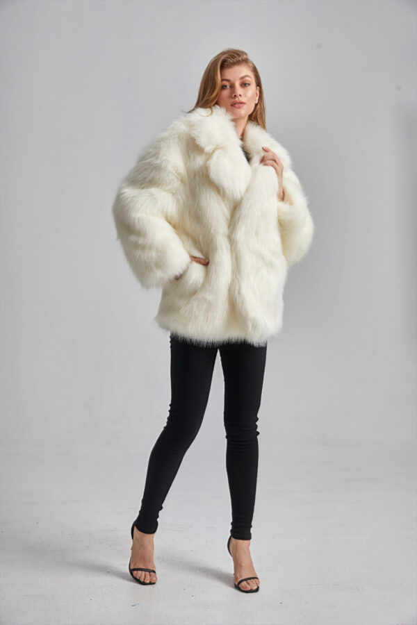 Women’s Faux Oversized Fur - Image 3